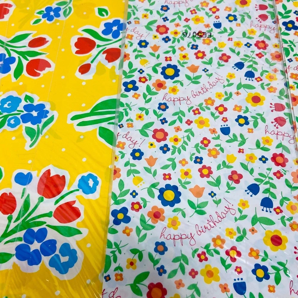 VTG NOS Wrapping Paper Hallmark Ambassador Primary Floral 1990s Gift Wrap Yellow